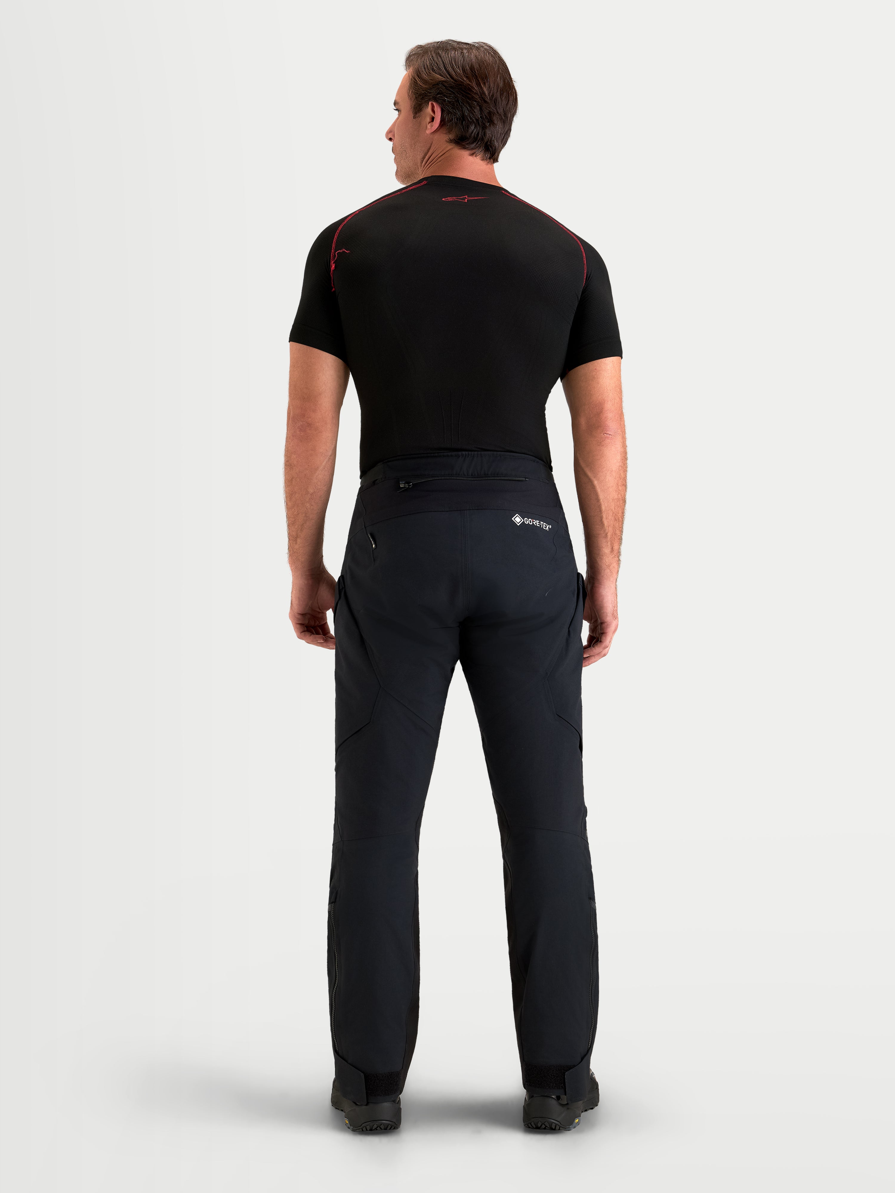 ST-7 V2 GORE-TEX® - Black Motorcycle Pants | Alpinestars®