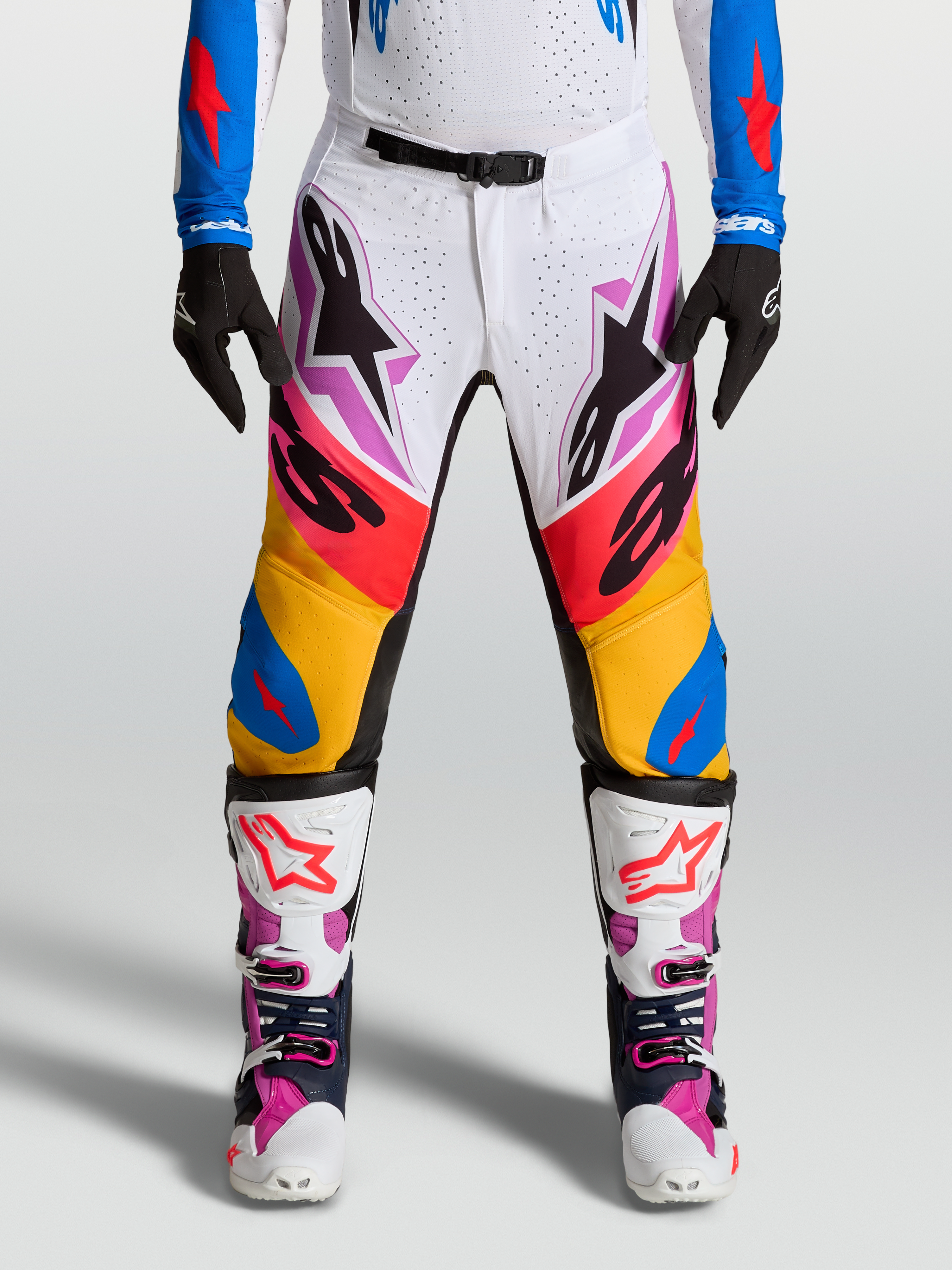 Alpinestars Supertech Dyna, pantalons de motocross pour homme, multicolores blancs et bleus, ripstop extensible et cuir.