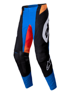 Alpinestars Techstar Melt Pants 2025, pantalon de motocross, orange et bleu, empiècements bleu vif avec sections de genoux renforcées noires, accents dégradés orange, grand logo Alpinestars blanc sur le côté, conception textile durable pour la performance tout-terrain
