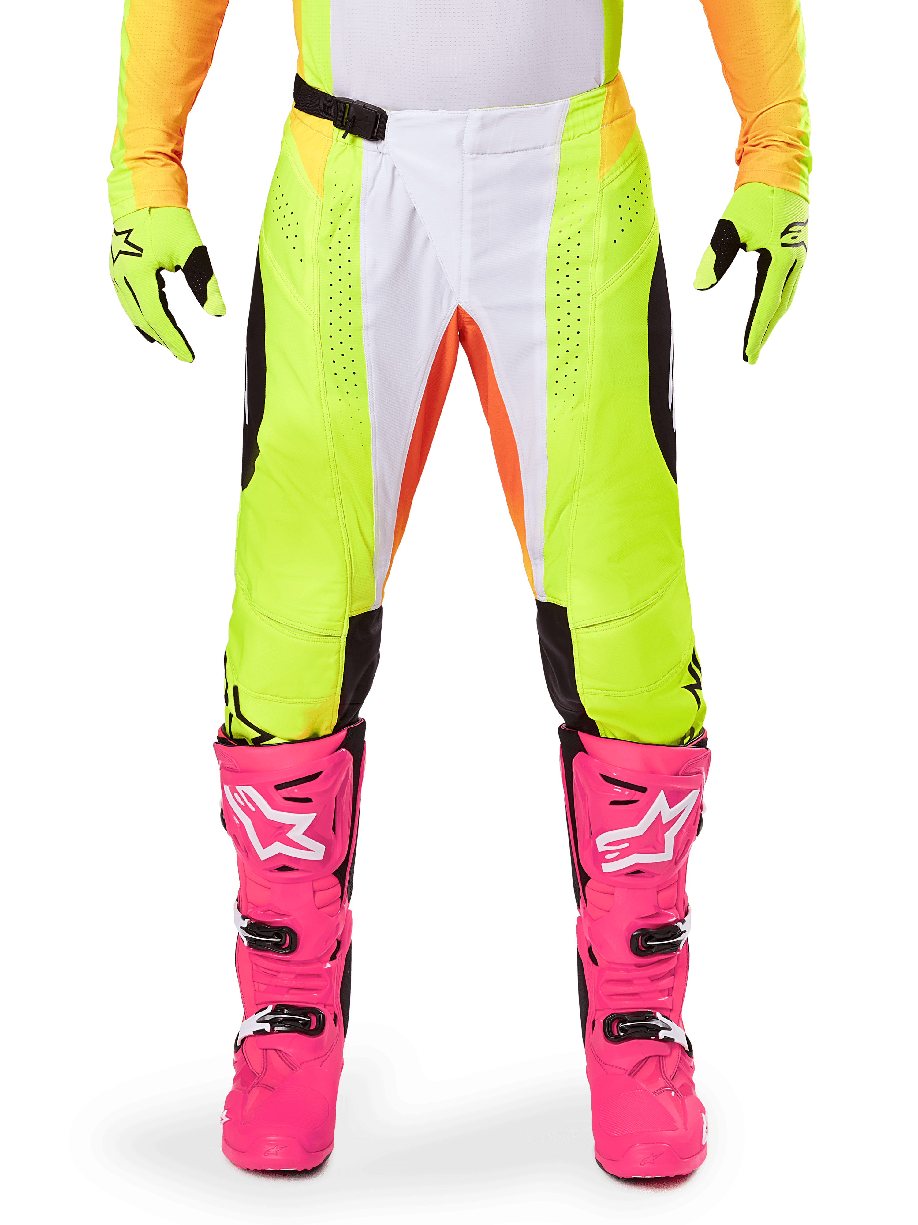 Alpinestars Pantalon Techstar Melt 2025, pantalon de motocross, jaune fluo et blanc avec accents orange, porté avec des gants jaunes assortis et des bottes de motocross rose vif, doté de panneaux de ventilation perforés et d'une boucle de taille magnétique, équipement de course haute performance