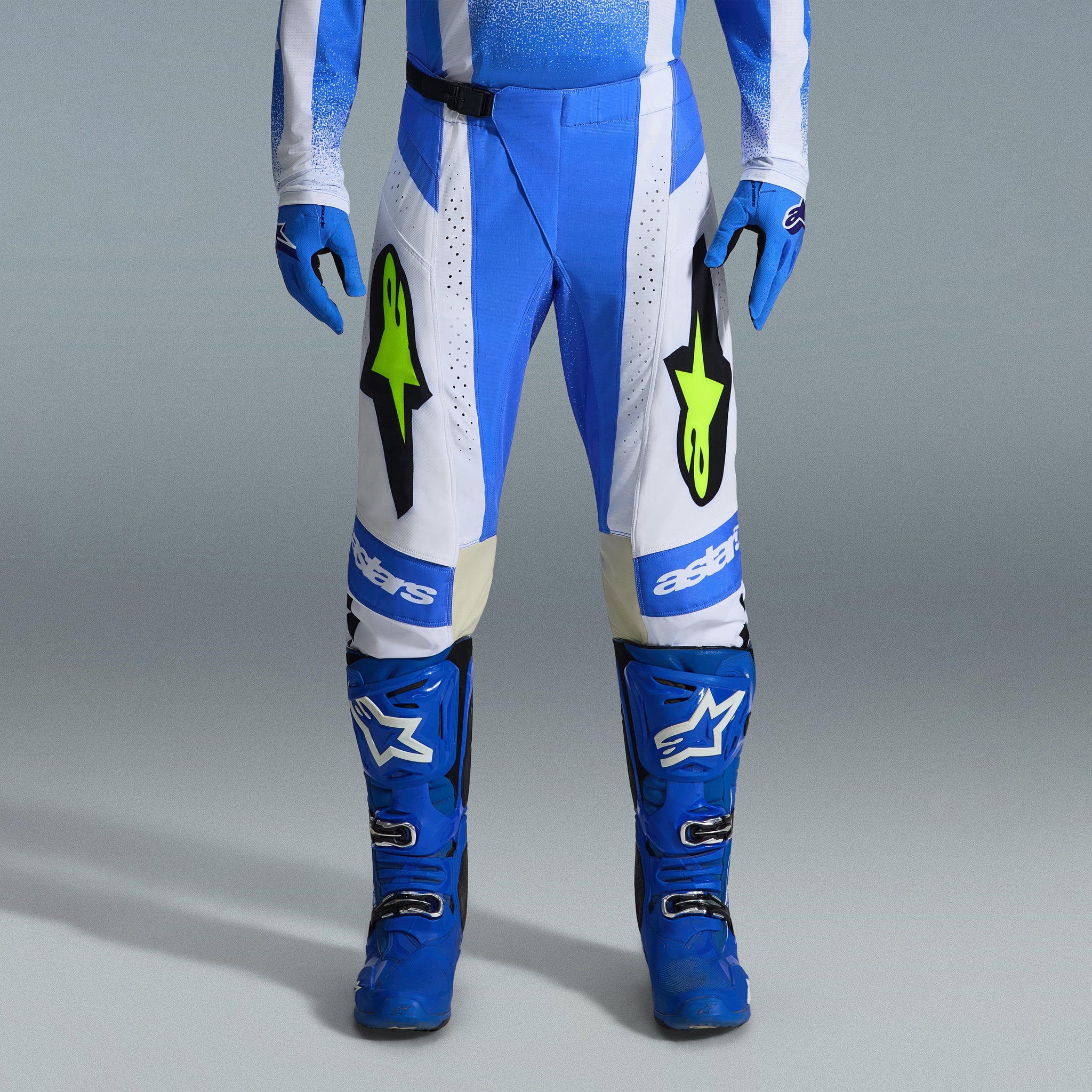 Tenue Cross Complète Techstar Knif 2026