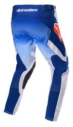 Alpinestars 2023 Racer Semi Pants, pantalon de motocross, bleu et orange vif, vue arrière montrant des panneaux bleus en dégradé et blancs, logo Alpinestars orange vif sur la hanche, renforts en cuir noir à l'intérieur des jambes, conception technique pour la course tout-terrain