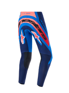 Pantalon Alpinestars Supertech Vista 2026, pantalon de motocross, bleu marine, corail et cobalt, vue arrière avec marquage audacieux sur l'assise et logos A-star sur les jambes, comprenant des panneaux intérieurs de genoux renforcés et des perforations découpées au laser pour la circulation de l'air