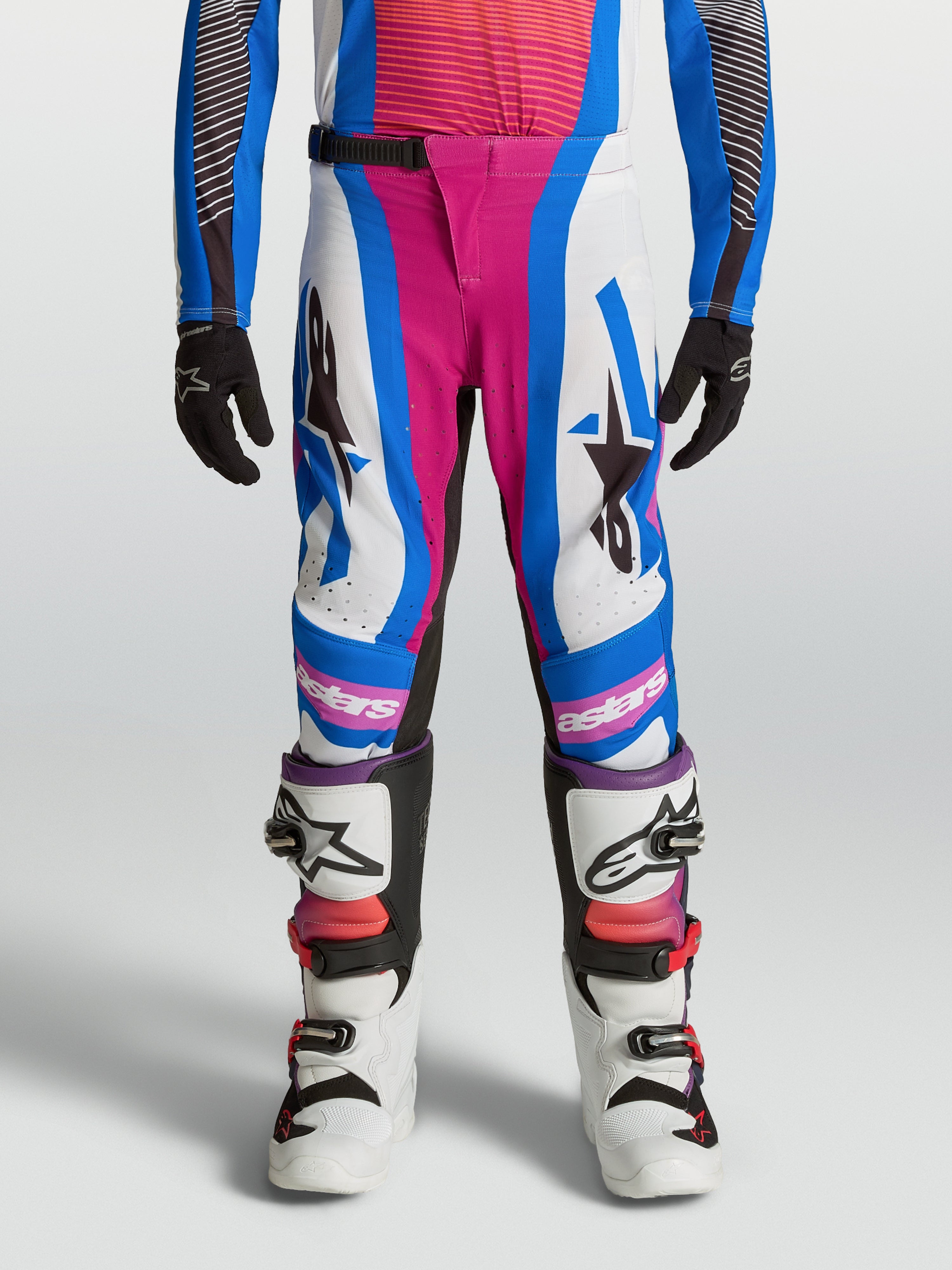 Alpinestars Supertech Maven Junior, pantalon de motocross pour enfant, blanc et rose corail, coupe stretch durable