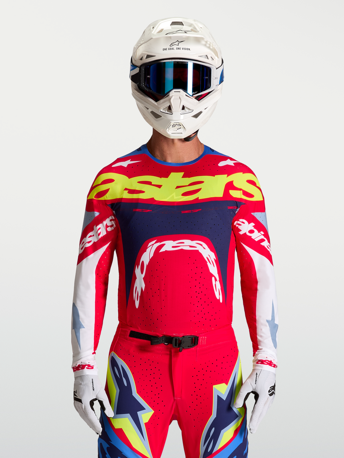 Maillot Supertech Dyna Alpinestars, maillot de motocross rouge et bleu marine pour homme, maille stretch, coupe athlétique.