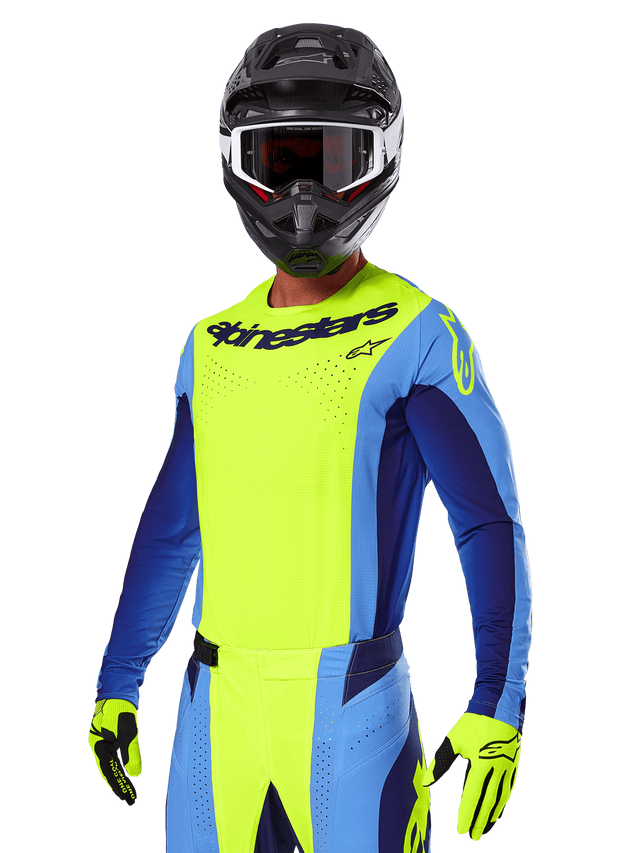 Tenue Cross Complète Techstar Melt 2025