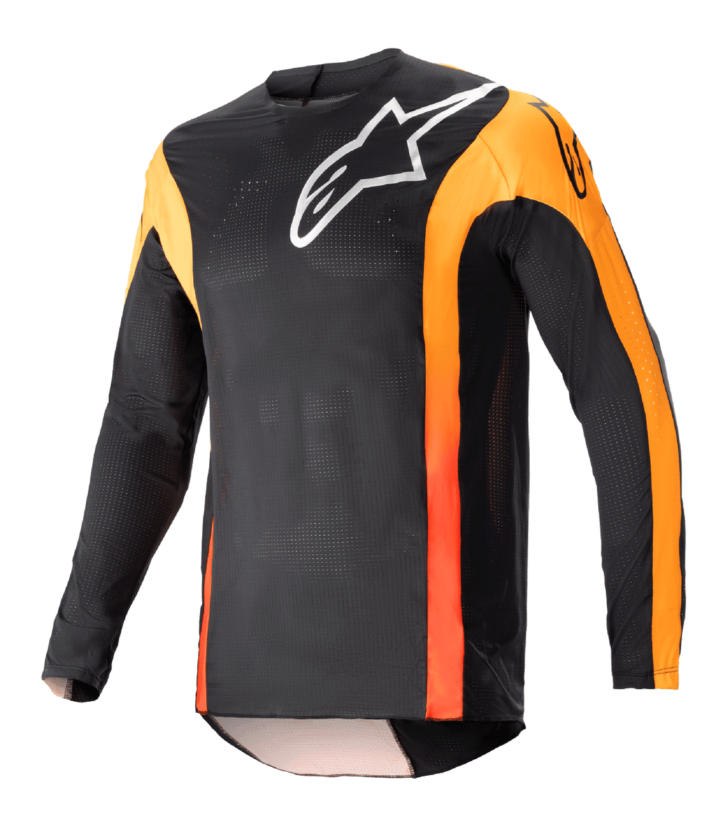 Maillot Alpinestars Techstar Sein 2023, maillot de motocross à manches longues, noir avec accents orange vif, logo Alpinestars blanc sur la poitrine, tissu mesh léger et respirant, coupe de course athlétique