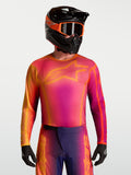 Alpinestars Maillot Fluid Kepler, maillot de motocross pour homme, violet et orange, coupe athlétique et respirante.