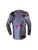 Maillot Alpinestars Fluid Lone Junior, maillot de motocross gris camo et violet, vue de dos avec ourlet arrière allongé.
