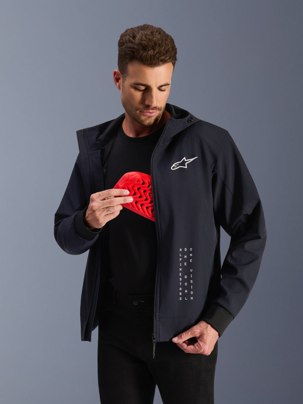 Sweat à capuche Tech Radium Alpinestars noir pour homme avec insert de protection Nucleon Flex Plus rouge
