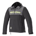 Alpinestars Sherpa Hoodie, sweat à capuche de moto technique, gris goudron et noir, logo jaune fluo sur la poitrine, style anorak à capuche avec quart de zip, veste de moto urbaine en softshell