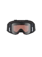 Alpinestars Supertech Corp Goggles Absolute Vision, lunettes de motocross, noir gris miroir argent, texte "ONE GOAL. ONE VISION." sur l'écran, écran en polycarbonate à large champ de vision, protection oculaire haute performance pour le tout-terrain
