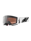 Alpinestars Supertech Corp Goggles Absolute Vision, masque de motocross, monture blanche avec écran miroir argenté, large bandeau blanc réglable avec un grand logo étoile Alpinestars noir, protection oculaire haute performance pour la course tout-terrain