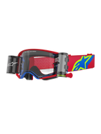 Alpinestars Supertech Corp Goggles Roll Off, lunettes de motocross, rouges et bleues avec écran transparent, dotées d'un système Roll-Off Wide Vision intégré, écran transparent moulé par injection, monture rouge avec accents bleus, large sangle rouge avec logo étoile bleu et jaune, protection oculaire professionnelle pour la course tout-terrain