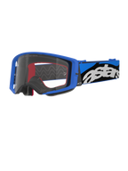 Lunettes Alpinestars Supertech Stream, masque de motocross, bleu et transparent, monture bleu vif avec écran transparent, large bandeau réglable bleu et noir avec logo « astars » blanc imposant, accents de mousse intérieure rouges, protection oculaire professionnelle pour le motocross et le tout-terrain
