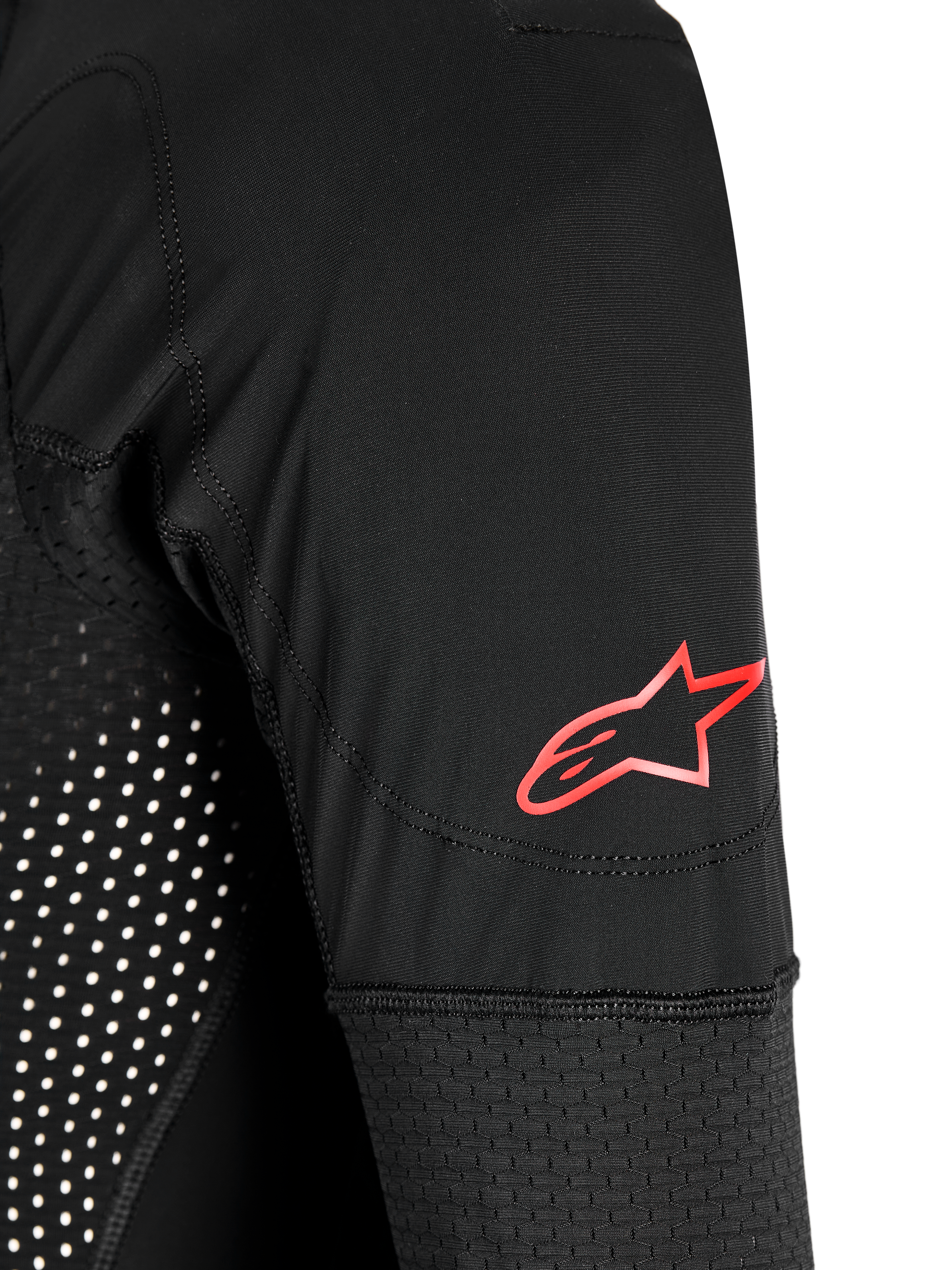 Manche du Système Airbag Tech-Air 10 V2 Race noire, avec logo Alpinestars rouge et panneaux en mesh technique.