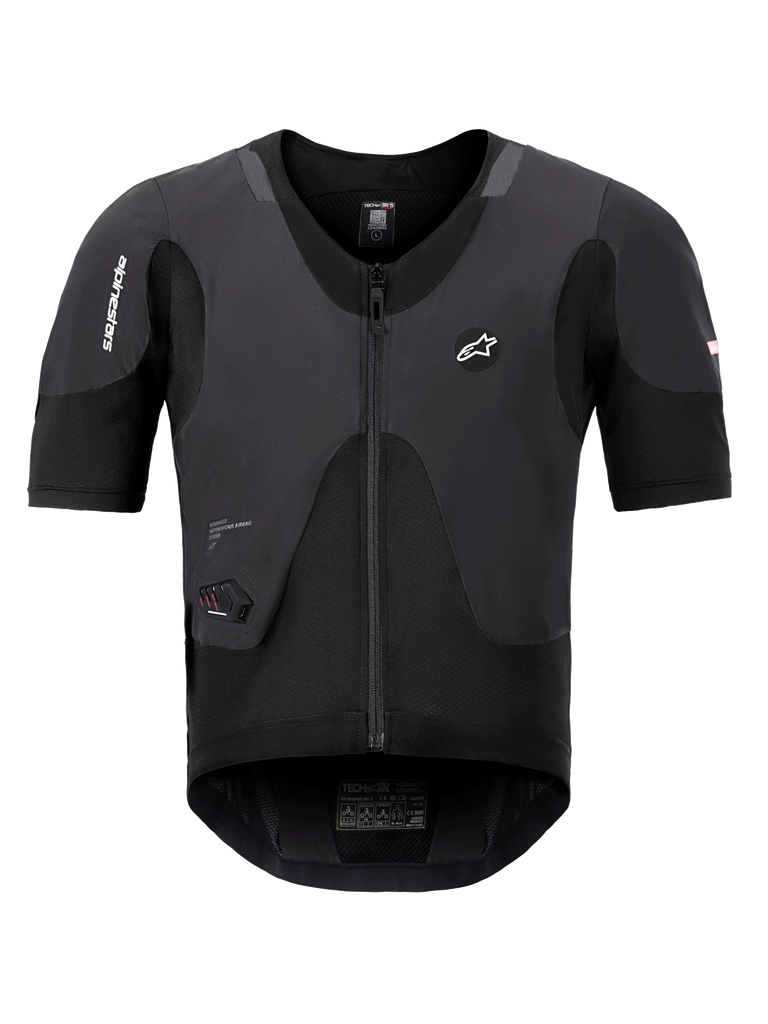 Système Alpinestars Tech-Air 5 Plasma, gilet airbag noir, vue de face avec manches courtes et fermeture éclair centrale, arborant le logo Alpinestars et un affichage d'état à LED intégré, sous-vêtement de protection ultra-fin pour la sécurité à moto