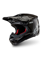 Casque Alpinestars Supertech M10 Solid ECE 22.06, casque de motocross noir en carbone brillant, coque en fibre de carbone, visière et doublure intérieure rouges, vue de trois quarts
