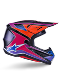 Casque Alpinestars S-M7 Fuse, casque de motocross, bleu, violet et rose brillant, vue de profil avec des graphismes de course éclatants, design de coque aérodynamique avec ports de ventilation et logo étoile Alpinestars