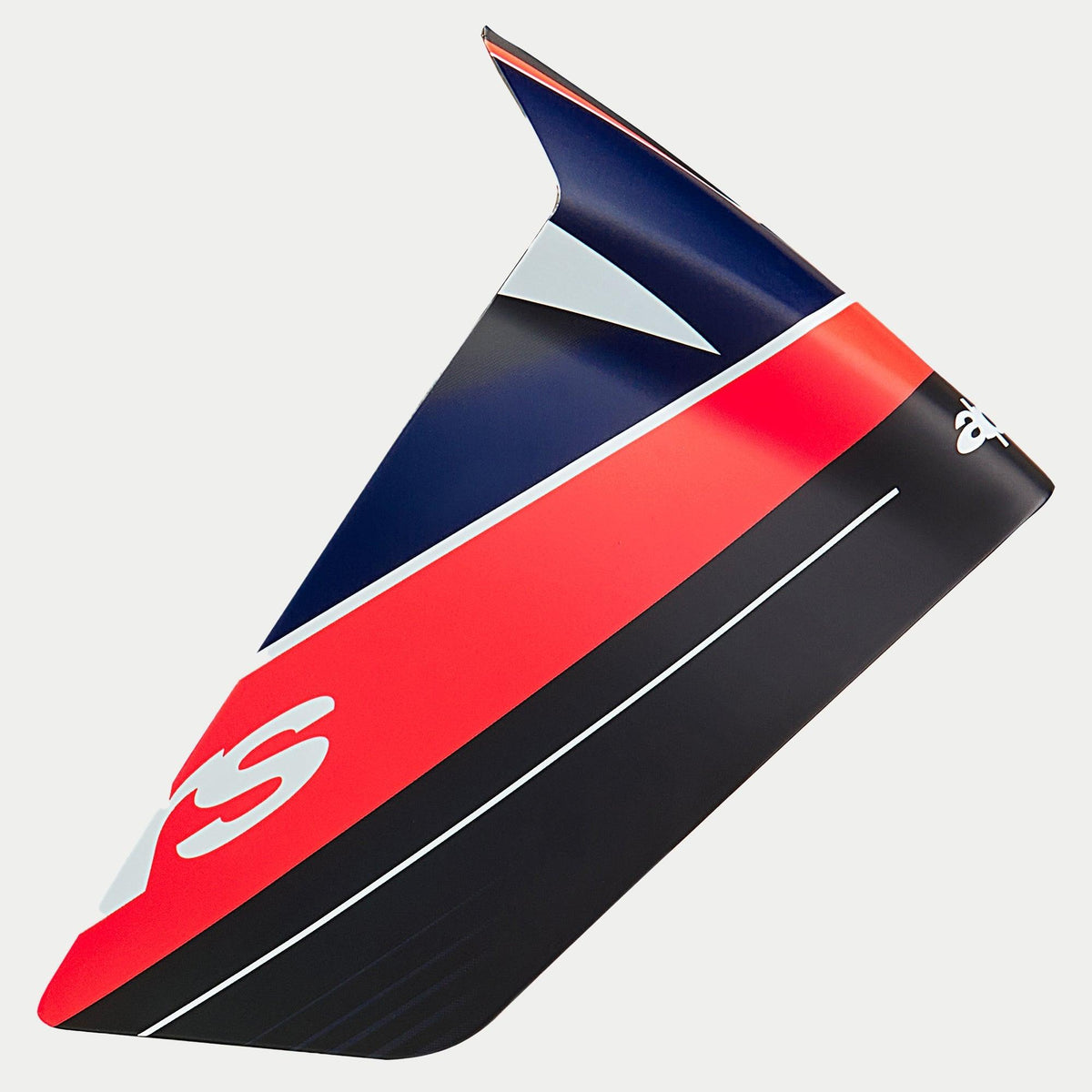 Alpinestars Supertech R10 Team Race Spoiler, accessoire de casque, carbone noir, rouge fluo et bleu foncé mat, design aérodynamique avec logos blancs, composant de remplacement pour casques de course moto