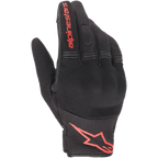 Gants Alpinestars Copper, gants de moto urbains, noir et rouge fluo, avec logo et lettrage Astars rouges, construction en mesh et spandex avec articulations rembourrées, équipement léger pour les trajets quotidiens