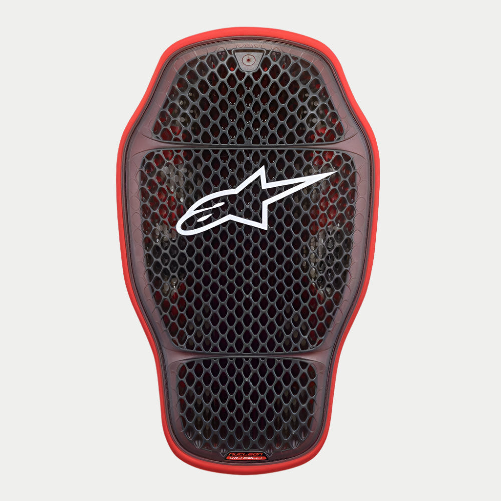 Alpinestars Nucleon KR-1 Cell i, insert de protection dorsale, rouge fumé transparent, avec une structure cellulaire en microstructure de nid d'abeille, logo Alpinestars blanc au centre et bordure extérieure flexible rouge pour la protection contre les impacts à moto