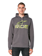 Alpinestars Ride Hoodie V 3, sweat à capuche gris anthracite avec logo RIDE vert citron, doté d'une poche kangourou frontale et d'une capuche à cordon de serrage, style streetwear décontracté inspiré du sport automobile