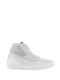 Alpinestars Stated Shoes, chaussures de moto urbaines, blanc et gris, basket montante avec col de cheville en tricot côtelé, tige en nubuck et toile, semelle en caoutchouc vulcanisé blanc, design rétro minimaliste avec détail du logo rouge sur la languette