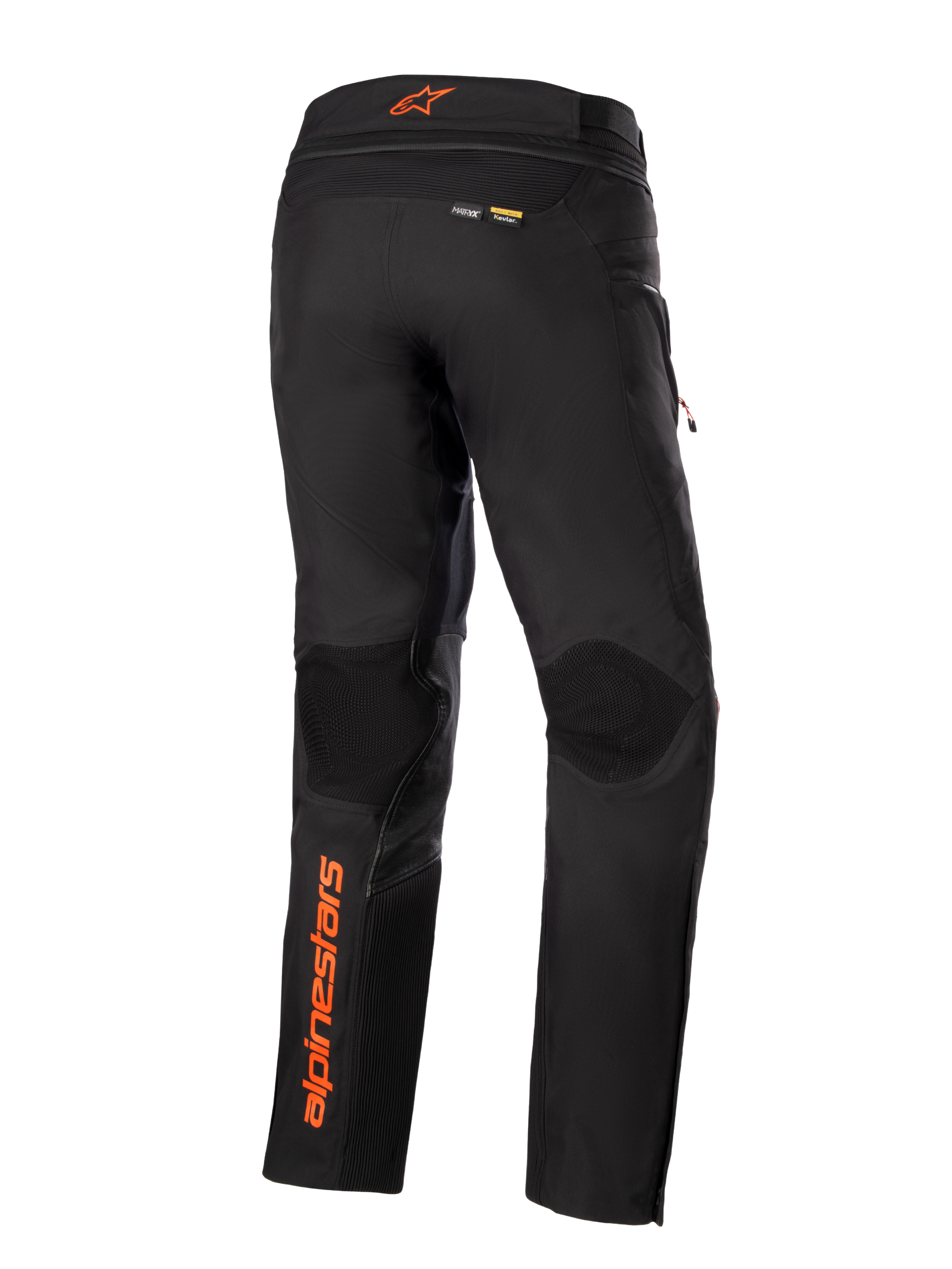 Pantalon Alpinestars AMT-10R Drystar® XF, noir avec accents orange, vue arrière montrant le logo Alpinestars vertical orange sur la jambe gauche, des empiècements texturés aux genoux et les marquages Kevlar et Matryx, pantalon technique de moto pour l'aventure touring.