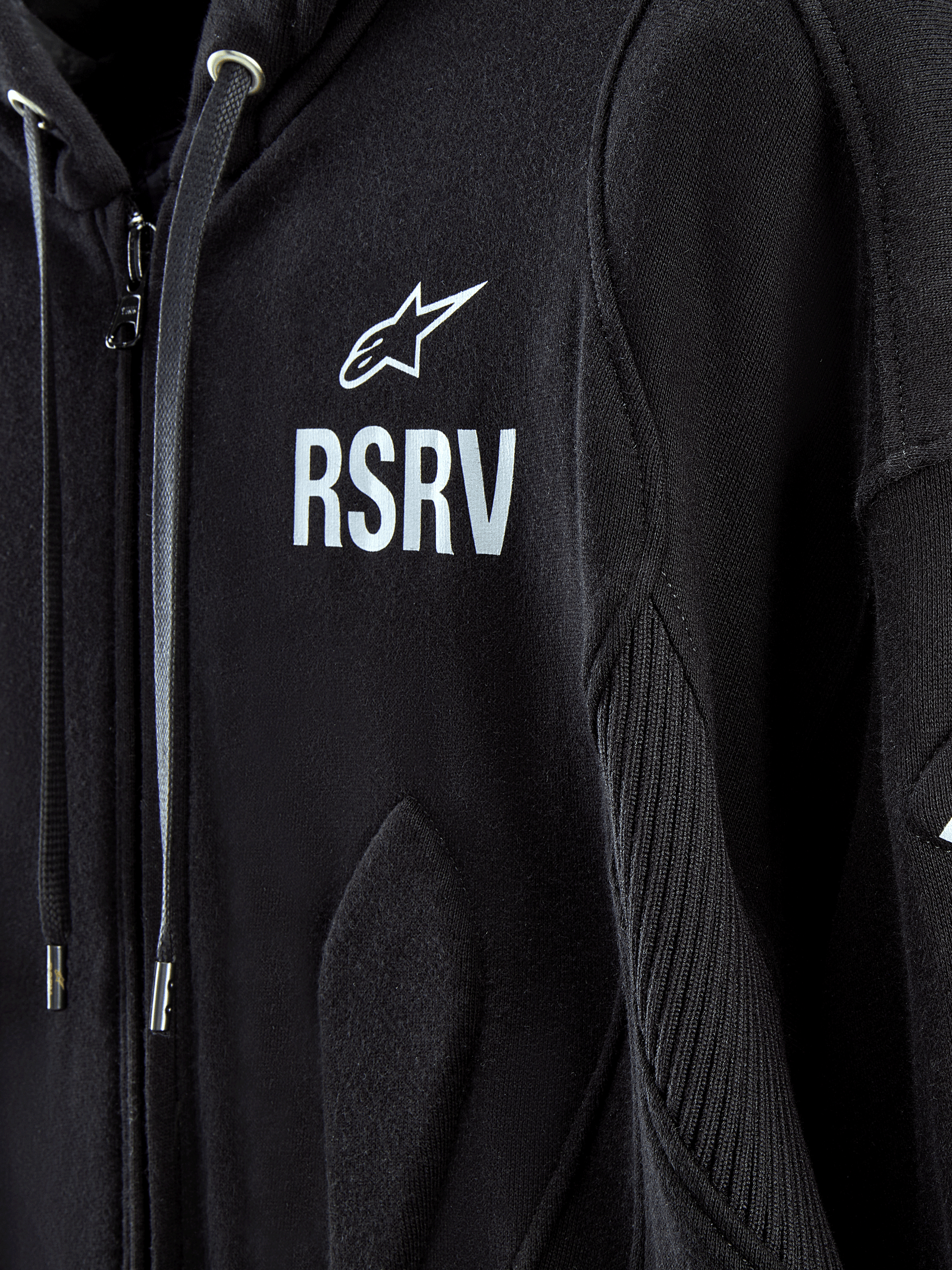 RSRV GP HOODIE