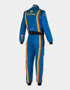 Alpinestars Tech Vision V3 Custom Suit, combinaison de course automobile professionnelle, vue de dos bleu avec rayures orange et jaunes, branding « RACING » et logo étoile Alpinestars, panneaux extensibles noirs à la taille et poignets noirs, équipement de sport automobile léger et respirant